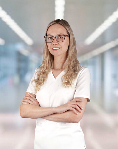 Фото -врач-стоматолог хирург, имплантолог, челюстно-лицевой хирург, Александра Ильинична Гордеева